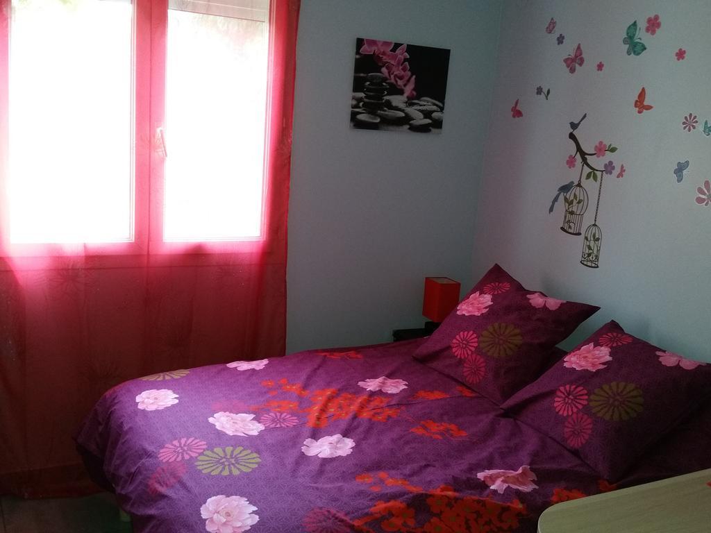 Petit Studio Au Calme Villa La Crau Luaran gambar